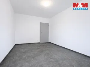 Pronájem bytu 2+kk, Jindřichův Hradec - Jindřichův Hradec II, sídliště U Nádraží, 56 m2