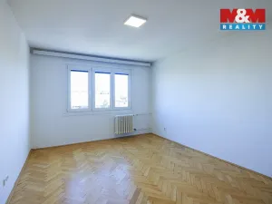 Pronájem bytu 1+1, Plzeň - Doubravka, Železničářská, 41 m2