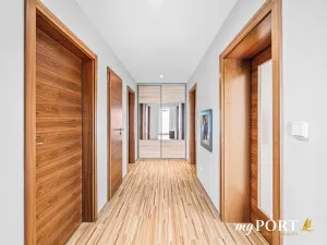 Pronájem bytu 3+kk, Plzeň, V Hájku, 88 m2