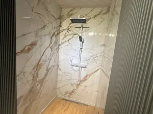 Prodej bytu 3+kk, Zvole, Kolmá, 84 m2