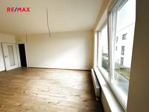 Prodej bytu 2+kk, Praha - Dolní Počernice, Černodolská, 62 m2