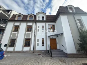 Pronájem bytu 1+kk, Praha - Liboc, Jenečská, 28 m2