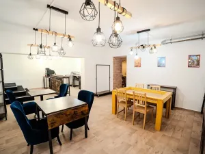 Pronájem obchodního prostoru, Praha - Vinohrady, Řipská, 92 m2