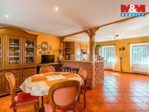 Prodej rodinného domu, Velké Březno, 700 m2