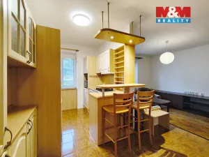 Pronájem bytu 2+kk, Praha - Bubeneč, Ve struhách, 50 m2
