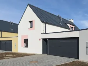 Pronájem rodinného domu, Praha - Újezd nad Lesy, Staroújezdská, 150 m2