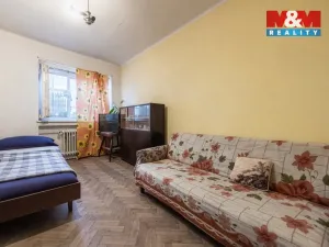 Prodej bytu 2+1, Strakonice, Tovární, 58 m2