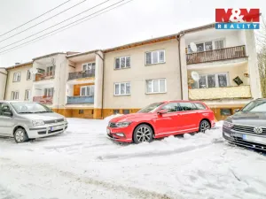 Prodej bytu 3+1, Valy, Pod Lesem, 64 m2