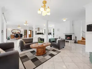 Prodej rodinného domu, Praha - Újezd nad Lesy, Ctiněveská, 420 m2