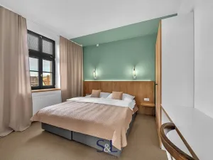 Prodej ubytování, Osečná, Svatovítské náměstí, 1005 m2