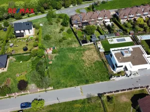 Prodej pozemku pro bydlení, Jesenice, 981 m2