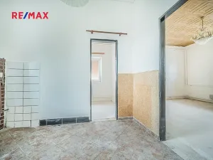 Prodej rodinného domu, Praha - Dolní Počernice, Listopadová, 302 m2