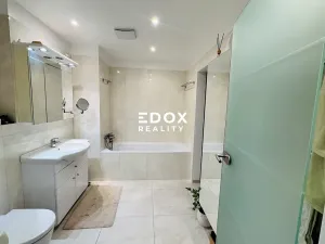 Prodej bytu 1+kk, Praha - Modřany, Pacholíkova, 61 m2