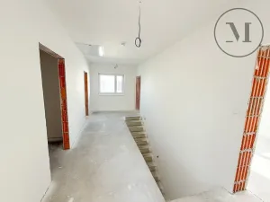 Prodej rodinného domu, Roudné, Za Dvořáků, 143 m2