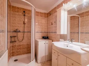 Prodej rodinného domu, Hostěrádky-Rešov, 176 m2