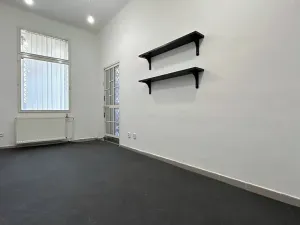 Pronájem obchodního prostoru, Brno, Antonínská, 27 m2