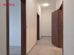 Pronájem - jiné, Praha - Hlubočepy, Fabiánové, 63 m2