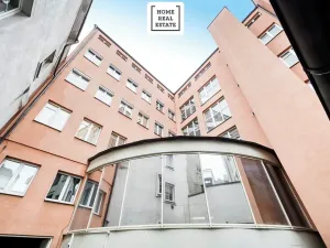 Pronájem kanceláře, Kolín, Rubešova, 256 m2