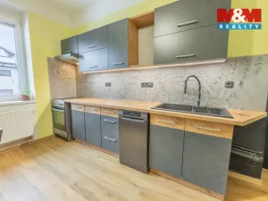 Prodej rodinného domu, Praha - Dolní Chabry, Ústecká, 149 m2