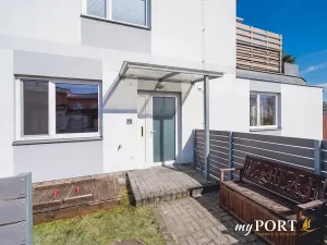 Pronájem bytu 3+kk, Plzeň, V Hájku, 88 m2