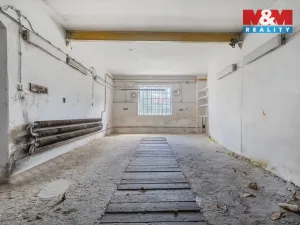 Prodej obchodního prostoru, Česká Kamenice, Lipová, 1225 m2