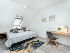 Pronájem bytu 2+kk, Praha, Plzeňská, 43 m2