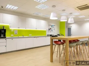 Pronájem kanceláře, Praha - Holešovice, Dělnická, 75 m2
