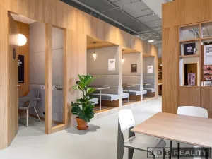 Pronájem kanceláře, Praha - Karlín, Karolinská, 30 m2