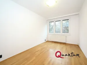 Pronájem bytu 2+kk, Praha - Stodůlky, Bašteckého, 46 m2