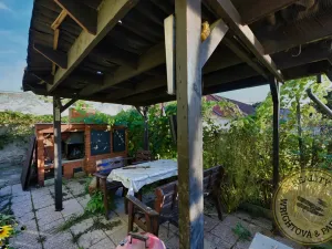 Prodej rodinného domu, Černuc, 240 m2