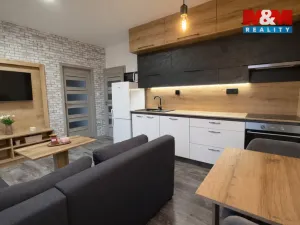 Pronájem bytu 2+kk, Louny, Říční, 36 m2