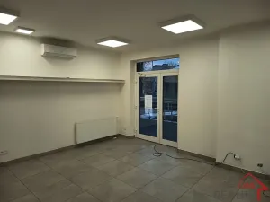 Pronájem obchodního prostoru, Napajedla, Dr. Beneše, 56 m2