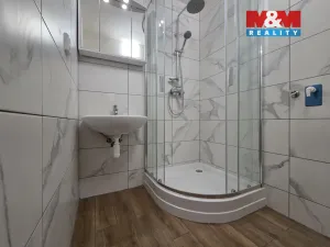 Pronájem bytu 3+kk, Praha - Karlín, Molákova, 56 m2