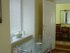 Pronájem bytu 4+1, Kroměříž, Husovo náměstí, 142 m2