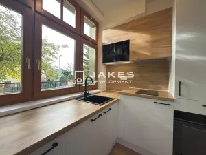 Pronájem bytu 1+kk, Praha - Liboc, Jenečská, 28 m2