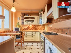 Prodej bytu 3+1, Zlín, Budovatelská, 68 m2