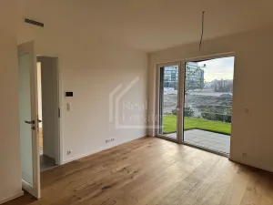 Pronájem bytu 2+kk, Praha - Strašnice, Ramonova, 50 m2