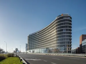 Pronájem kanceláře, Praha - Nusle, Pikrtova, 2020 m2