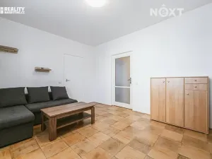 Prodej bytu 3+1, Hustopeče, Masarykovo nám., 55 m2