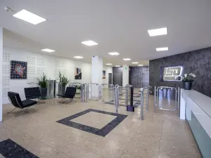 Pronájem kanceláře, Praha - Uhříněves, Přátelství, 50 m2