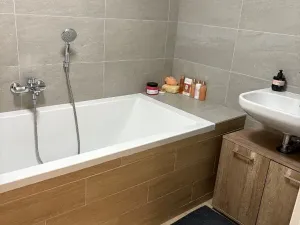 Pronájem rodinného domu, Praha - Třeboradice, Josefa Charváta, 97 m2