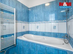 Prodej bytu 3+1, Srby, 72 m2