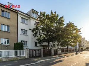 Pronájem bytu 1+kk, Praha - Dejvice, Velvarská, 44 m2