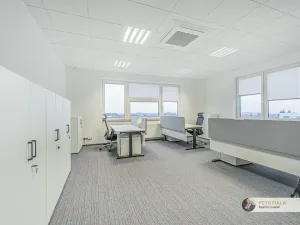 Pronájem kanceláře, Praha, Dopraváků, 258 m2