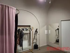 Pronájem obchodního prostoru, Plzeň, Bezručova, 53 m2