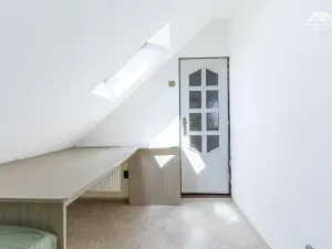 Prodej bytu 3+1, Leština u Světlé, 73 m2