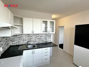 Pronájem bytu 1+1, Olomouc, U cukrovaru, 32 m2