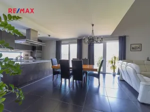 Prodej rodinného domu, Mistřice, 295 m2