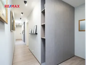 Prodej rodinného domu, Hovorčovice, Na Konci světa, 188 m2