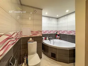 Prodej bytu 4+1, Teplice, Habrová, 95 m2